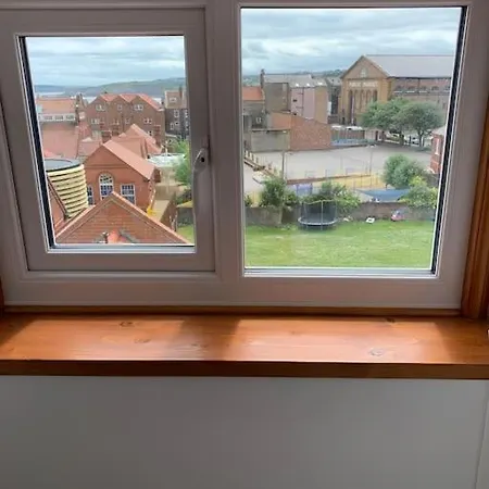 Дом отдыха Cosy Bay Скарборо